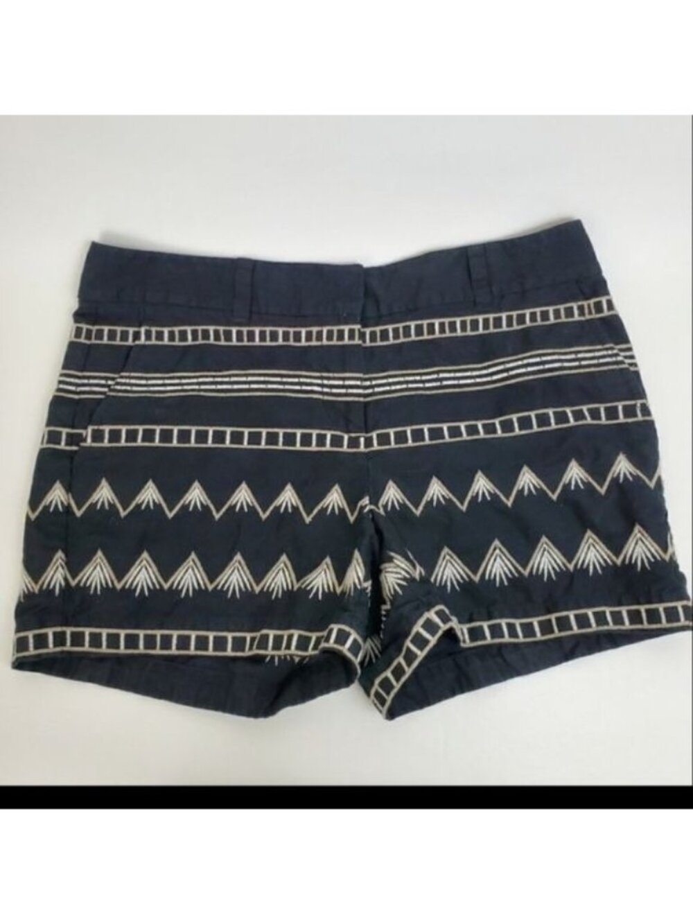 Ann Taylor Loft Embroider Geometric Boho Shorts Size 2 Festival Black White Tan